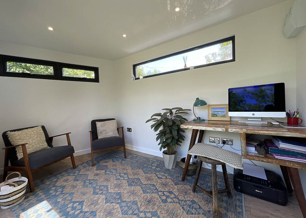 Example of a garden office by Timber Rooms